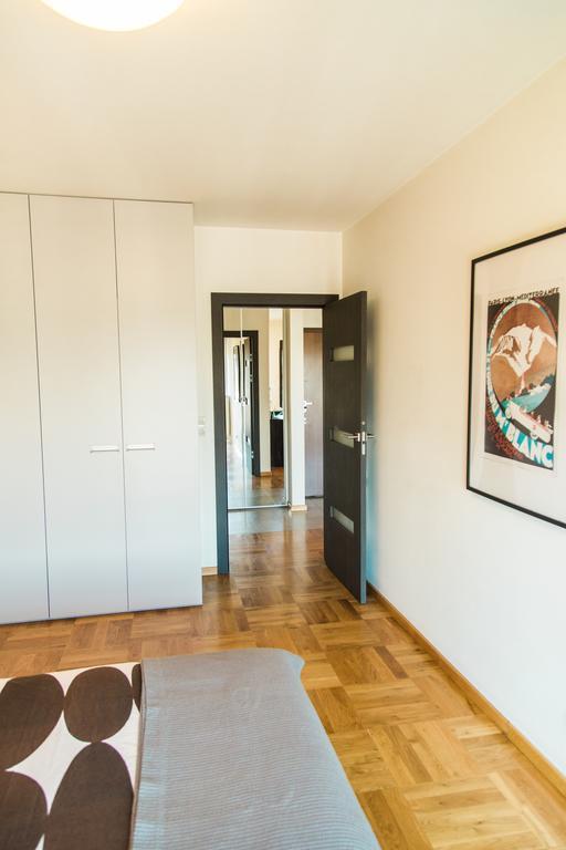 Modern Apartment In City Center Cracovie Extérieur photo